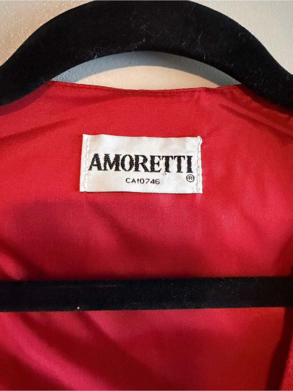 Vintage Amoretti 100% Wool Red Waistcoat Vest Made in Canada Unisex - Picture 5 of 6